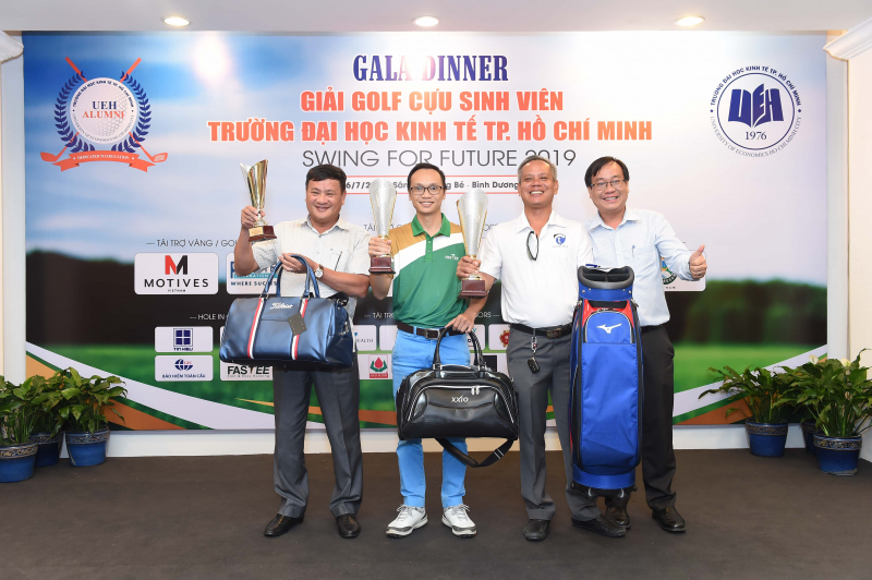 Các golfer đoạt giải tại bảng C