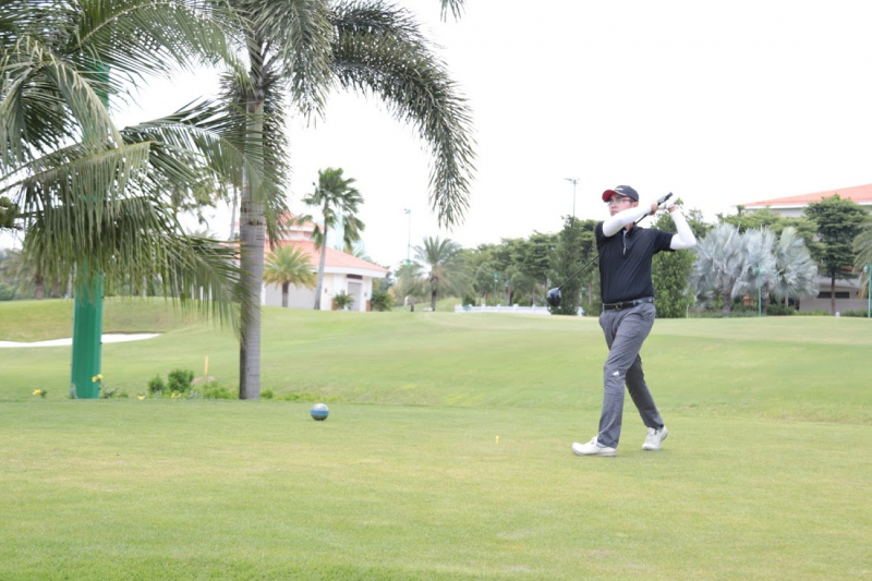 Giao-luu-GolfViet-va-Viet- Nam-Golf-Club (5)