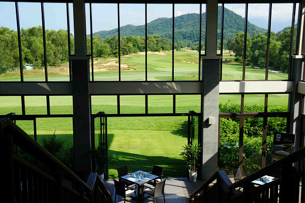Sân Laguna Lăng Cô là điểm đến lý tưởng cho những golfer