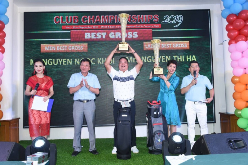 Golfer Nguyễn Ngọc Khôi và Nguyễn Thị Hà Vô địch giải VGCC Club Championship 2019