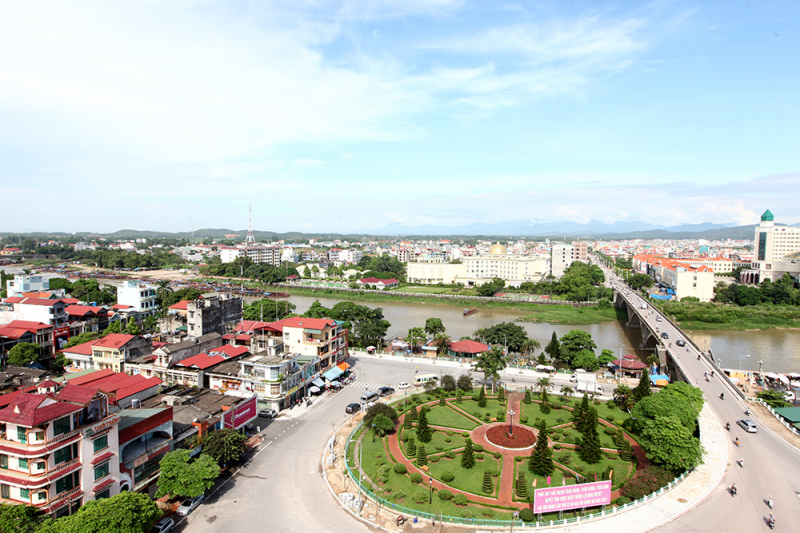 Toàn cảnh thành phố Móng Cái