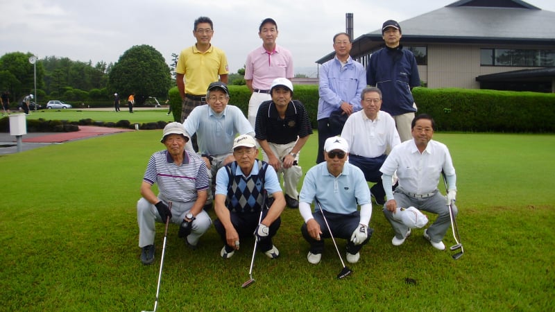 Golf là một bộ môn mang đến nhiều thuận lợi trong hoạt động kinh doanh bởi bạn được gặp gỡ những ông chủ người điều hành doanh nghiệp