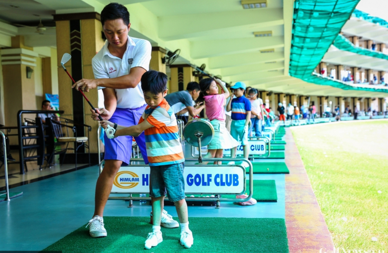 Các lâu lạc bộ golf trẻ em cần nhân bản nhiều nơi