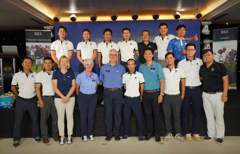 11 học viên từ Việt Nam đã vượt qua kì thi chứng chỉ luật golf Level 3 R&A vào ngày 4/10 (Ảnh: VN Centre)