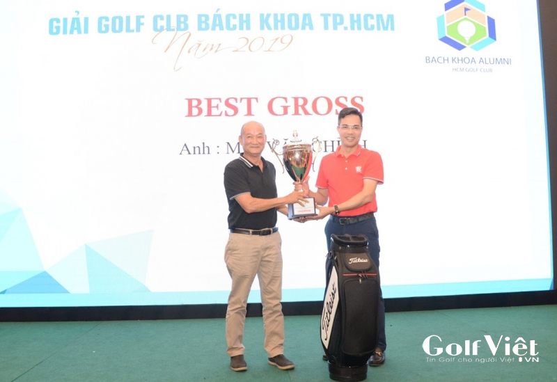 Golfer Mai Văn Chỉnh đạt giải Best Gross
