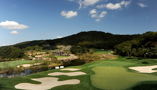 Sân golf của Hàn Quốc nằm chủ yếu trên vùng đồi núi