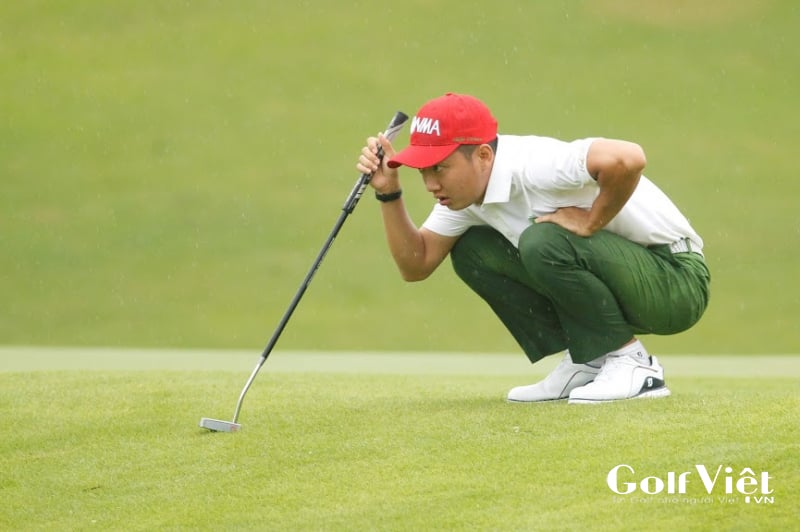 Golfer nên chọn những cây gậy có trọng lượng cán phù hợp với thể trạng cơ thể để tạo ra những cú đánh tốt