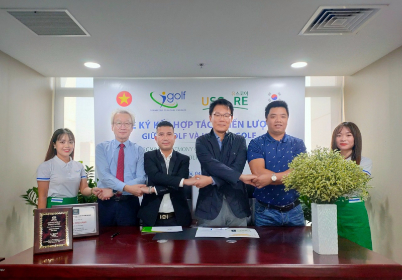 Cú bắt tay hợp tác của iGOLF và USCORE Hàn Quốc hứa hẹn sẽ tạo ra “cú hích” công nghệ cao trong ngành golf