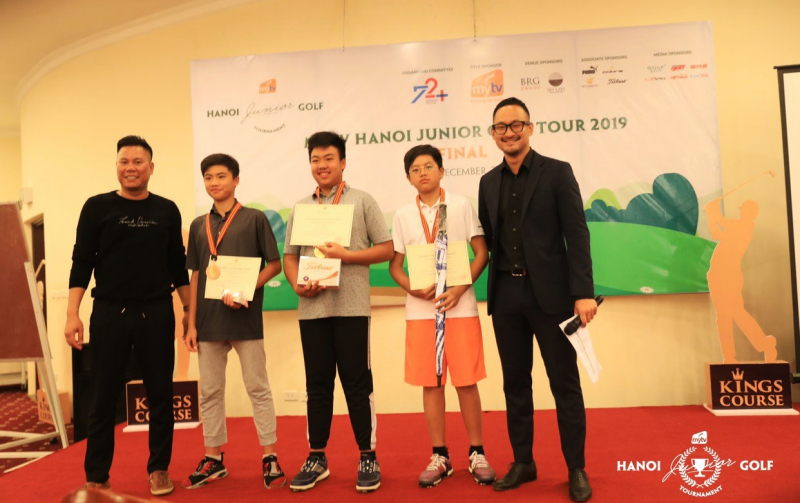 Golfer-tre-Nguyen-Anh-Minh-lan-dau-vo-dich-MyTV-Hanoi-Junior-Golf-Tour-2019-Final (3)