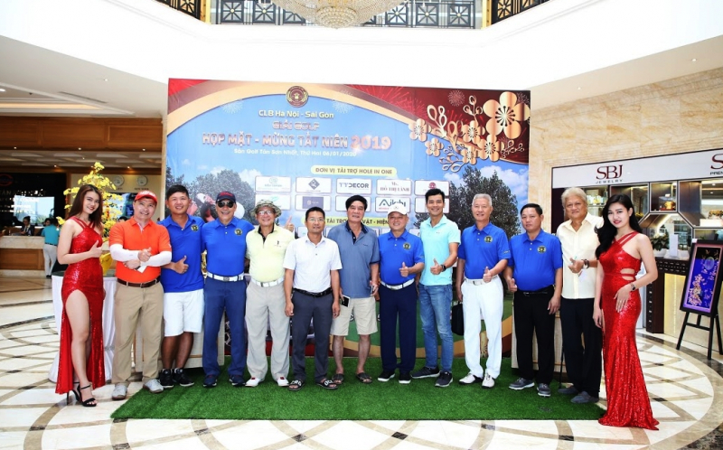CLB-Golf-Hanoi-Saigon-to-chuc-thanh-cong-giai-golf-Hop-mat-Tat-nien-2019 (4)