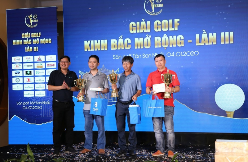 Golfer-Nong-Trung-Hieu-vo-dich-giai-golf-Kinh-Bac-mo-rong-lan-III (14)