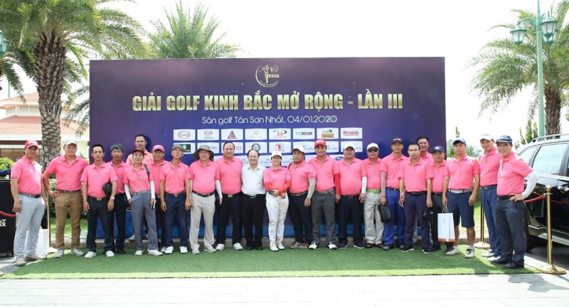 Golfer-Nong-Trung-Hieu-vo-dich-giai-golf-Kinh-Bac-mo-rong-lan-III (3)