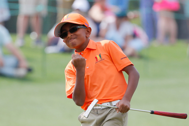 Aadi Parmar, nam 10-11, thi đấu năm 2019. (Ảnh: Kevin C. Cox / Getty Images)