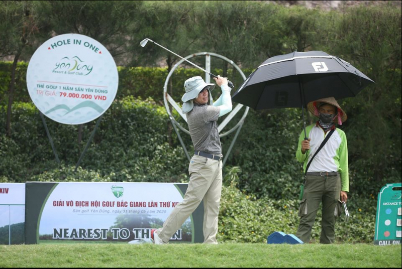 Golfer-Nguyen-Viet-Dung-Best-Gross-giai-Vo-dich-Hoi-golf-Bac-Giang-lan-XIV (4)
