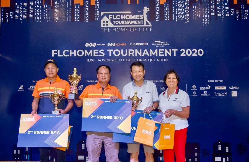 Golfer-Do-Anh-Duc-bao-ve-vo-dich-FLCHomes-Tournament-2020 (3)