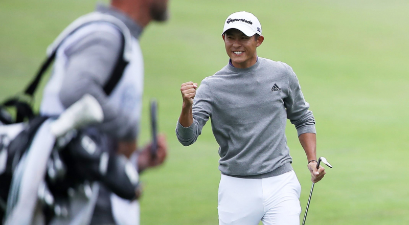 Morikawa ăn mừng cú chip-in birdie ở hố 14 (Ảnh: PGA Tour)