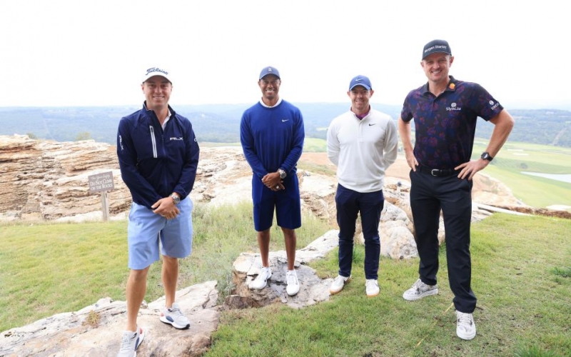 Woods-Thomas-thang-Ryder-Cup-tren-san-Payne’s-Valley(1)