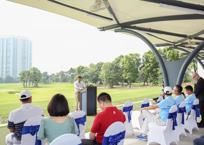 Lễ khai trương có sự tham dự của ông Phạm Thành Trí - Phó Tổng thư ký Hiệp hội Golf Việt Nam