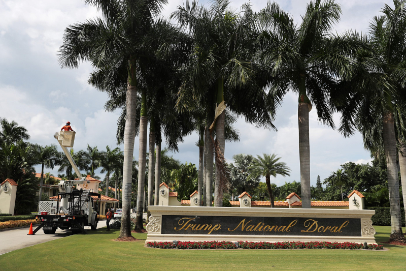Sân golf & resort lớn nhất của ông Trump - Trump National Doral