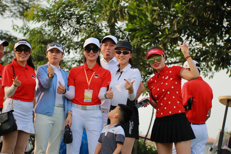 Những bóng hồng của CLB Golf Đinh Mão tại giải Vô địch các CLB Golf Hà Nội lần 4 - Fastee Cup 2020