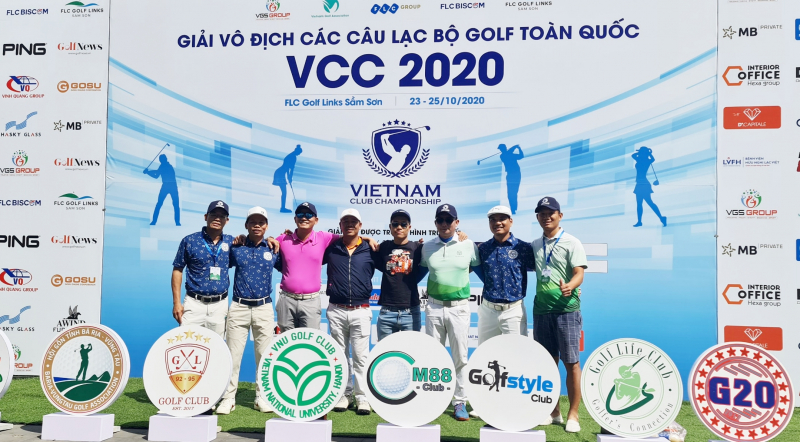Các thành viên CLB Golf VNU
