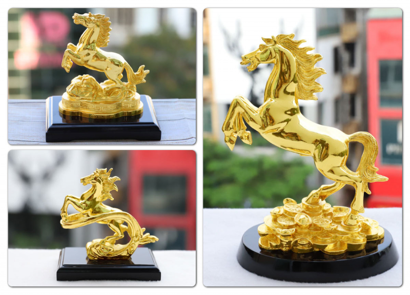 Hình ảnh linh vật ngựa may mắn, biểu tượng của thành công là một trong những quà tặng được ưa chuộng dịp Tết.