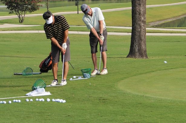 Golfer cần thường xuyên luyện tập để hạ handicap