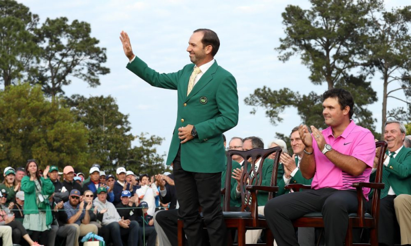 Garcia cùng áo vest Green Jacket biểu tượng cho nhà vô địch (Ảnh: Golf Weeks)