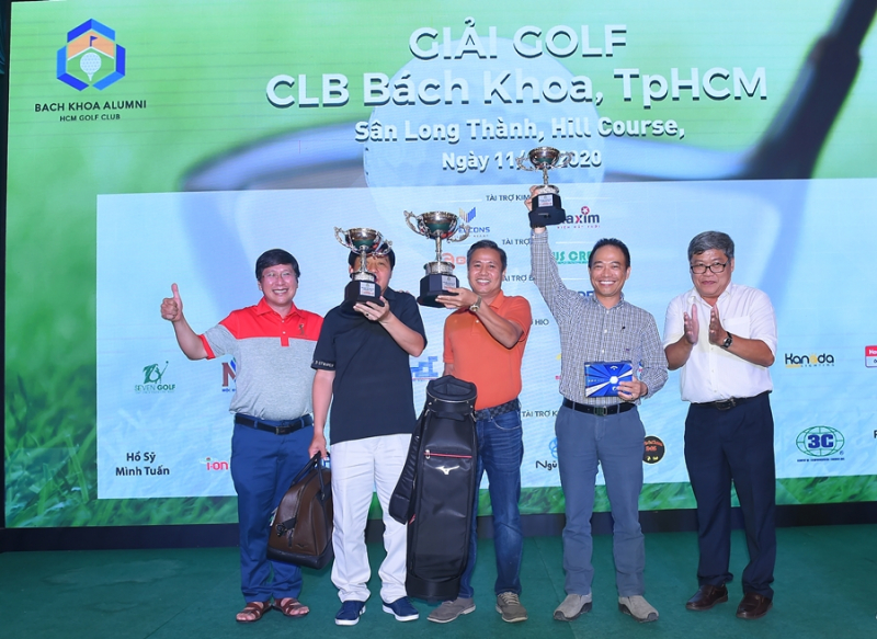 Gan-300-trieu-dong-quy-khuyen-hoc-tai-giai-golf-DH-Bach-khoa-TP-HCM (5)