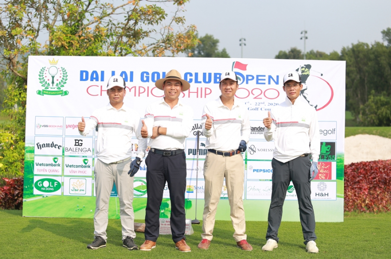 Nguyen-Quang-Tri-Le-Thi-Thuy-vo-dich-giai-Dai-Lai-Club-Open-Championship-2020