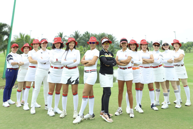 Ladies Golf & Beauty Club - Đẹp từ trang phục, tinh thần thi đấu đến văn hóa golf