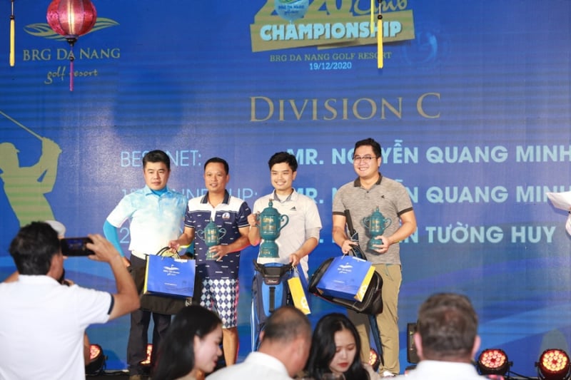 Golfer-Tran-Van-Hieu-Nguyen-Thi-Thanh-Thu-vo-dich-giai-BRG-Da-Nang-Club-Championship (1)