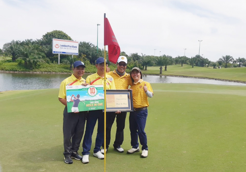Golfer Đỗ Quang Huy với điểm HIO đầu tiên tại giải