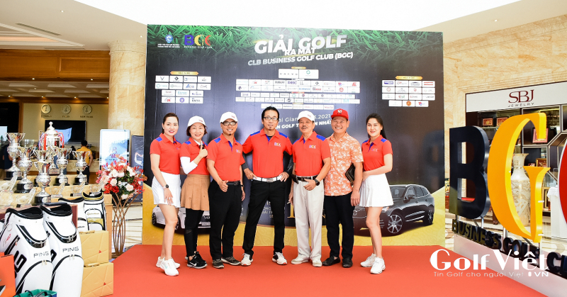 Golfer chụp hình lưu niệm