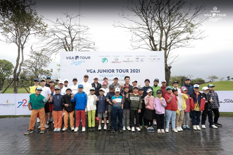 Nguyen-Anh-Minh-vo-dich-vong-1-VGA-Junior-Golf-Tour-2021 (8)