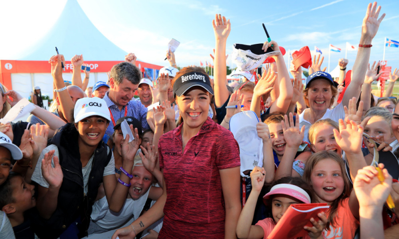 Khác PGA Tour, LPGA Tour có phần dè dặt trong việc mở cửa đón công chúng yêu golf (Ảnh: Getty Images)
