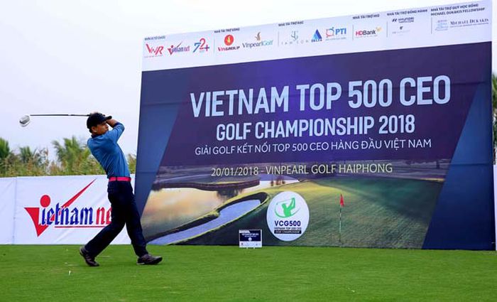 Giải Golf Vietnam Top 500 CEO Golf Championship 2018 quy tụ hơn 100 lãnh đạo doanh nghiệp VNR500 (Ảnh: Báo Đầu tư)