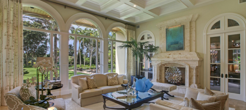 Norman đã trả 12 triệu USD để mua một ngôi nhà trong sân golf Old Palm ở Palm Beach Gardens