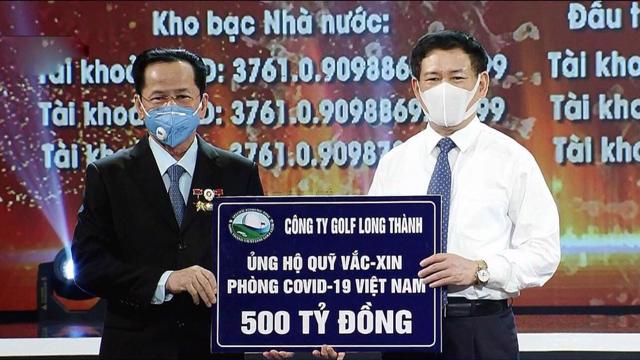 Ông Kiểm tặng 500 tỷ cho Quỹ vắc xin phòng chống Covid 19 ở Việt Nam