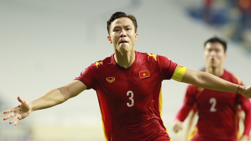 Bản lĩnh của đội trưởng Quế Ngọc Hải đã ấn định chiến thắng 2-1 cho tuyển Việt Nam (Ảnh: Tuấn Hữu/TN)