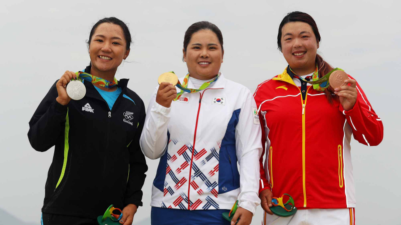 Từ trái qua: Lydio Ko - HCB, Inbee Park - HCV và Shanshan Feng - HCĐ tại Thế vận hội 2016