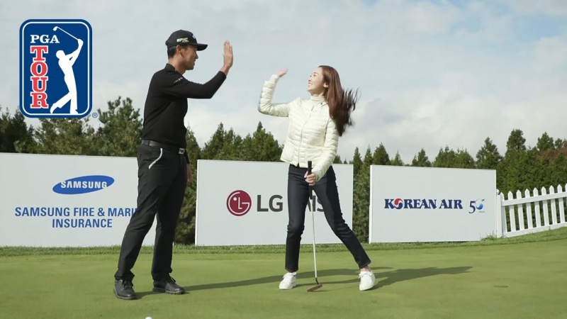Kevin Na còn đích thân hướng dẫn những kĩ thuật chơi golf cho Jessica Jungplay