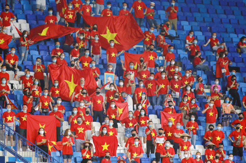 Trận đấu tuyển Việt Nam gặp Nhật Bản và Saudi Arabia vào tháng 11 được đón tổng cộng 12.000 khán giả/trận (tương đương 30% sức chứa sân Mỹ Đình)