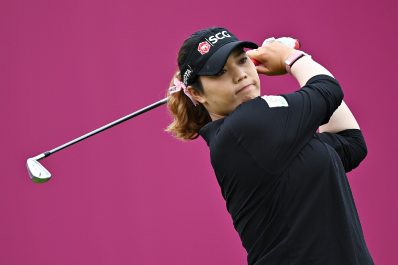 Ariya Jutanugarn trong vòng đầu Amundi Evian Championship ở Evian Resort Golf Club hôm 25/7