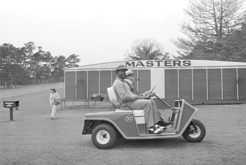 Elder trên xe điện tại The Masters 1975