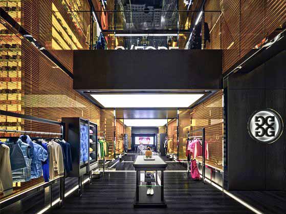 Cửa hàng G Fore mới được khai trương tại con phố hàng hiệu cao cấp ở Cheongdam-dong, Gangnam.