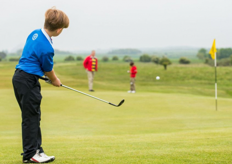 Số golf thủ trẻ tại Scotland năm nay tăng gần 2.500