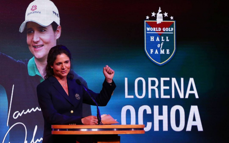 Lorena Ochoa, sinh năm 1981 trong đợt lưu danh Đền Danh vọng Golf thế giới 2017. Do thiếu khoản thân niên nên cô chưa vào Đền Danh vọng của LPGA Tour