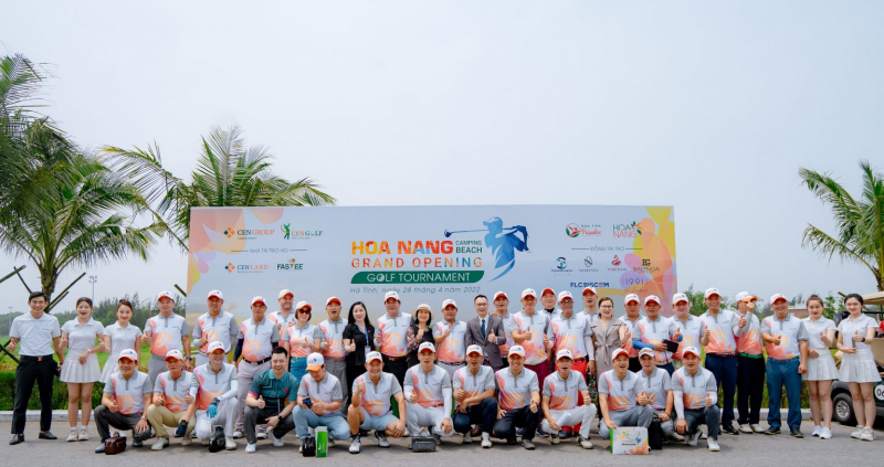 Giai-golf-Hoa-Nang-Camping-Beach-Grand-Opening-1