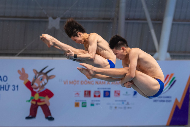 Ở vòng chung kết nội dung đôi nam cầu mềm 3m chiều 8/5, cặp đôi Nguyễn Tùng Dương và Phương Thế Anh đã giành tấm HCB cho đoàn Thể thao Việt Nam.